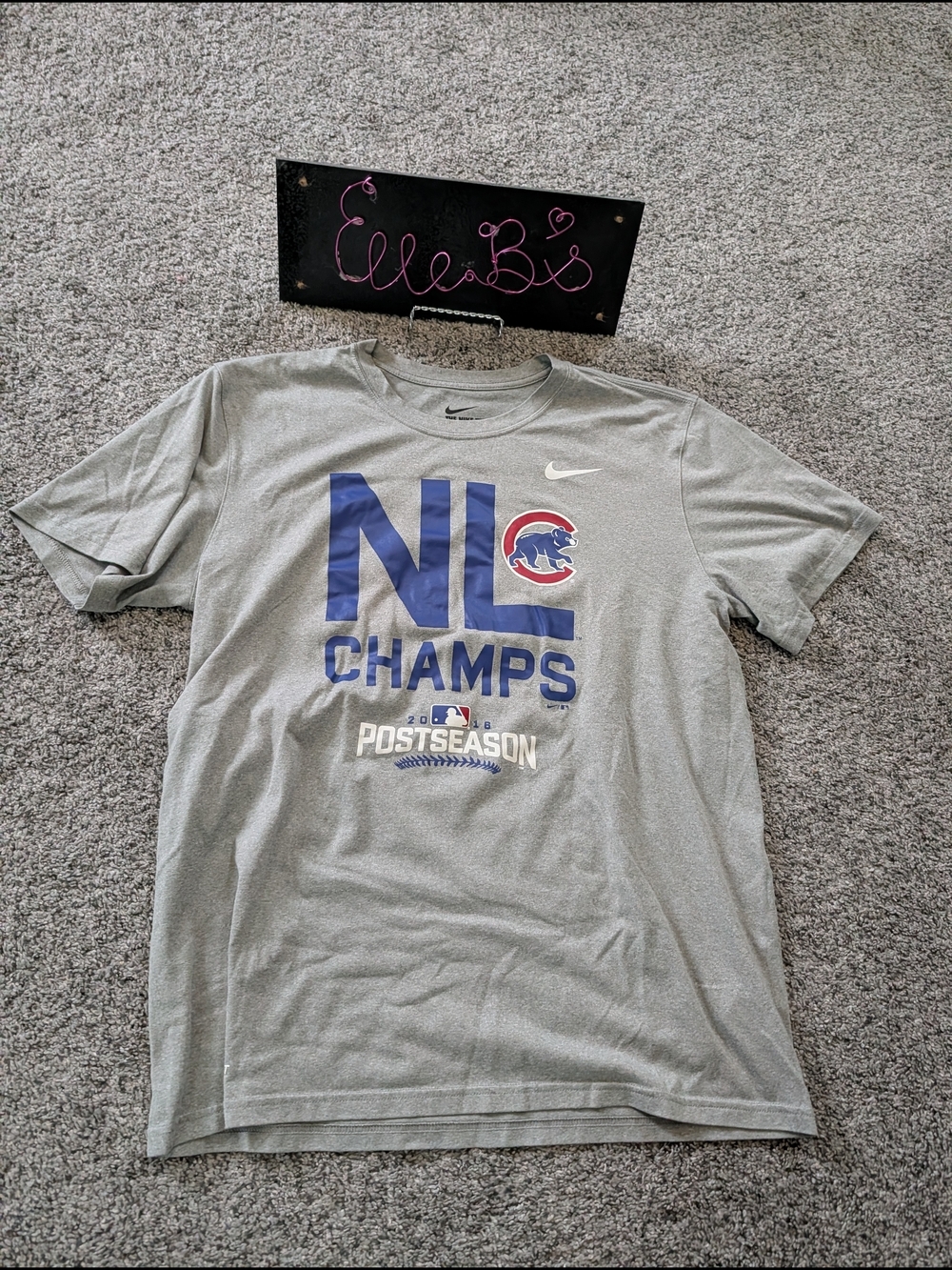 Euc Nike Gray Chicago Cubs NL Champs Postseason Tee L